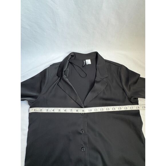 Divided NEW Satin Black Cropped Button Down Blouse Shirt Top Size XS/S Classic - Picture 8 of 9